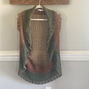 Umgee USA Crocheted Open Front Sweater Vest size Medium
